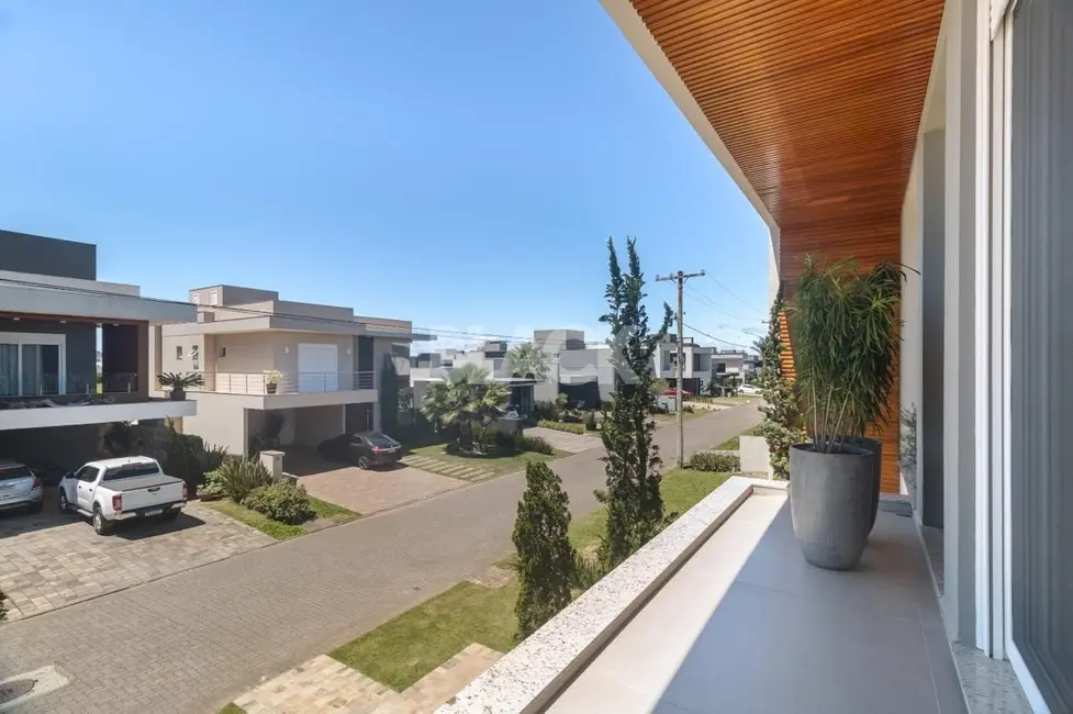 Casa de Condomínio com 4 quartos à venda, 260m2 em Torres - RS - imagem 7 Foto 7 de Casa de Condomínio com 4 quartos à venda, 260m2 em Torres - RS