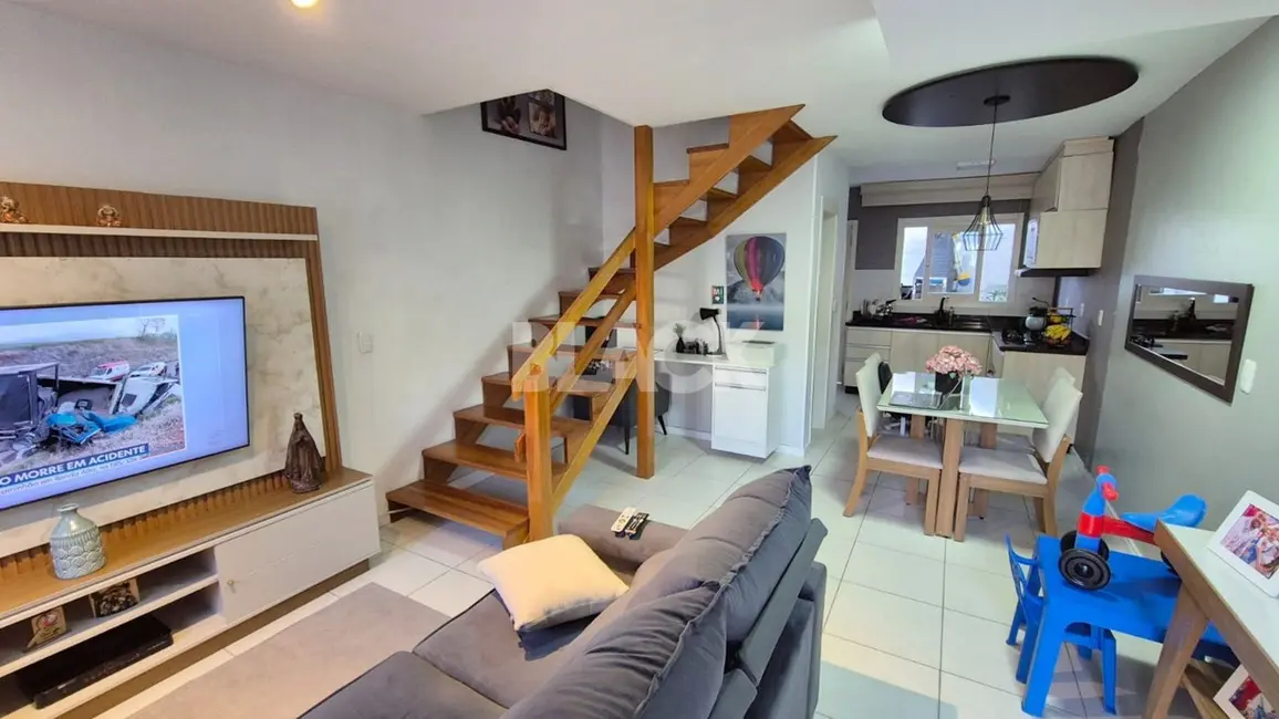 Casa com 3 quartos à venda, 79m2 em Torres - RS - imagem 3 Foto 3 de Casa com 3 quartos à venda, 79m2 em Torres - RS