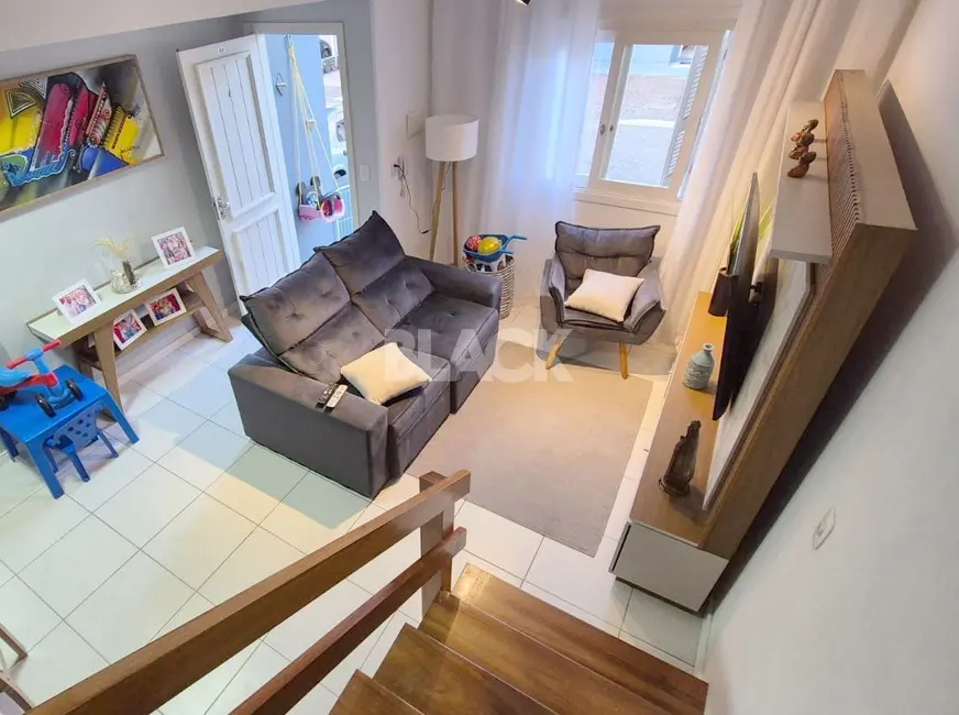 Casa com 3 quartos à venda, 79m2 em Torres - RS - imagem 4 Foto 4 de Casa com 3 quartos à venda, 79m2 em Torres - RS