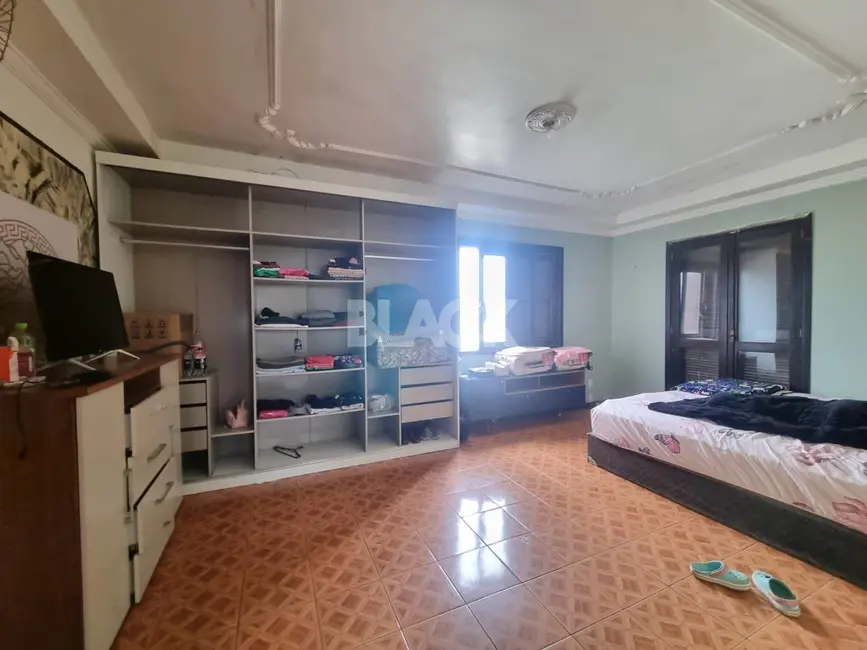 Foto 5 de Casa com 3 quartos à venda, 350m2 em Torres - RS