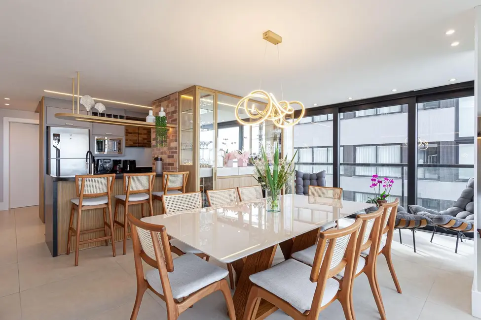 Foto 2 de Apartamento com 4 quartos à venda, 220m2 em Torres - RS