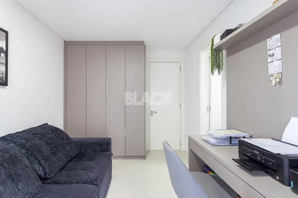 Foto 9 de Apartamento com 4 quartos à venda, 220m2 em Torres - RS