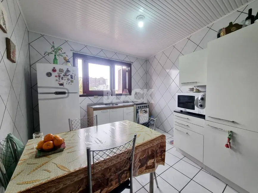 Apartamento com 2 quartos à venda, 72m2 em Centro, Torres - RS - imagem 4 Foto 4 de Apartamento com 2 quartos à venda, 72m2 em Centro, Torres - RS