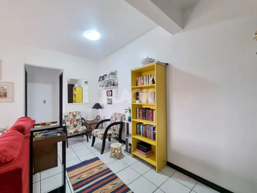 Apartamento com 2 quartos à venda, 72m2 em Centro, Torres - RS - imagem 3 Foto 3 de Apartamento com 2 quartos à venda, 72m2 em Centro, Torres - RS