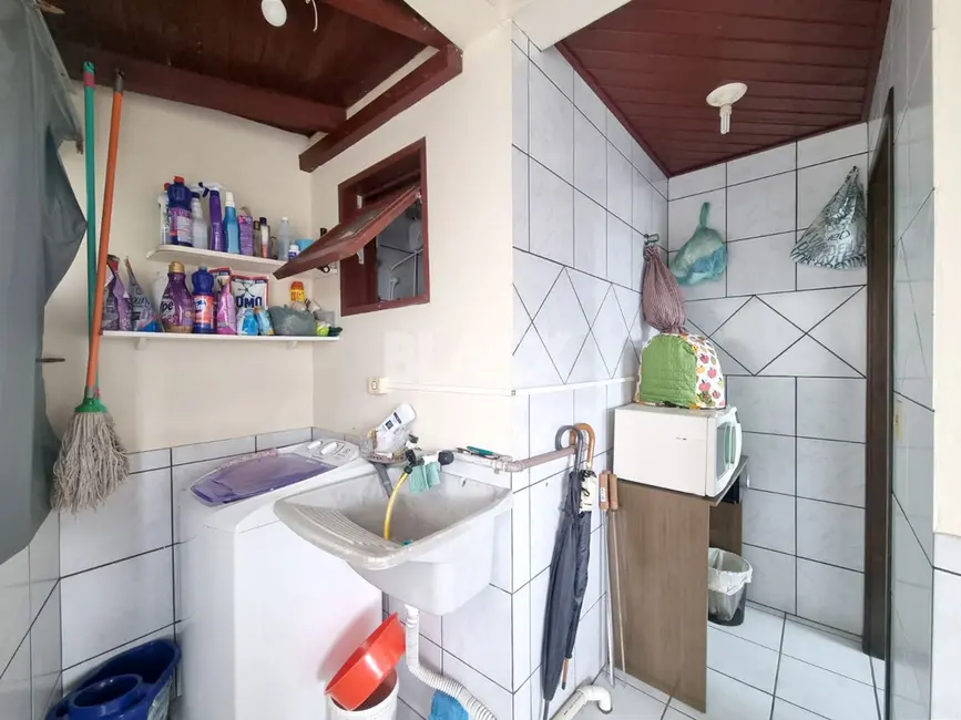 Apartamento com 2 quartos à venda, 72m2 em Centro, Torres - RS - imagem 5 Foto 5 de Apartamento com 2 quartos à venda, 72m2 em Centro, Torres - RS