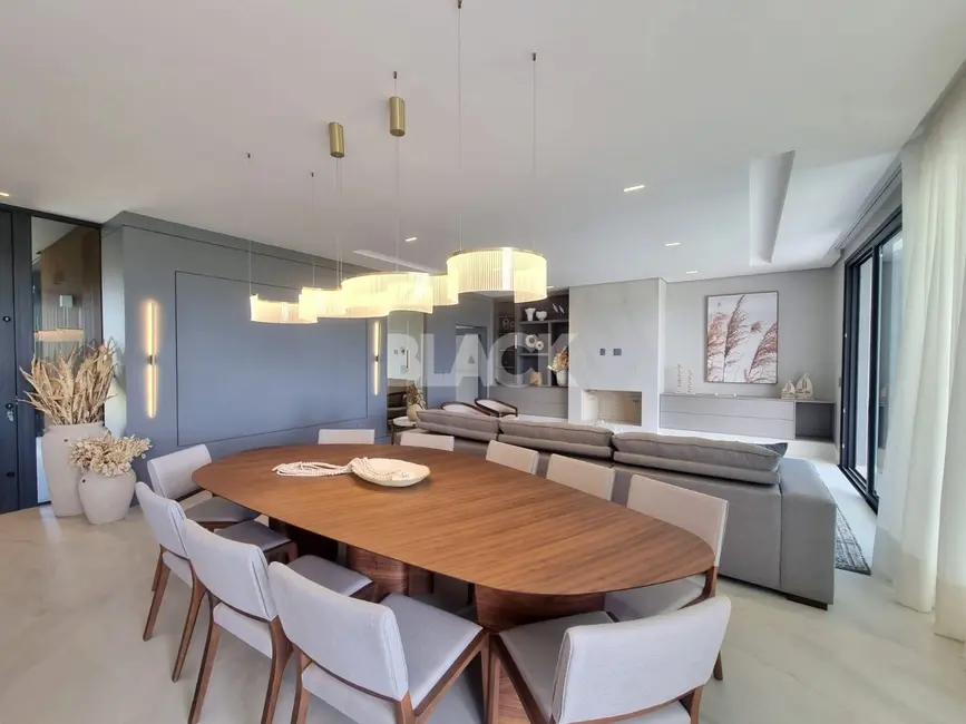 Casa de Condomínio com 4 quartos à venda, 386m2 em Torres - RS - imagem 7 Foto 7 de Casa de Condomínio com 4 quartos à venda, 386m2 em Torres - RS