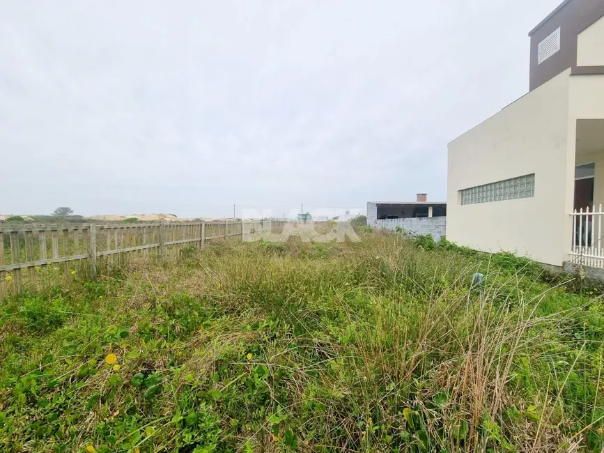 Foto 4 de Terreno / Lote à venda, 300m2 em Passo De Torres - SC