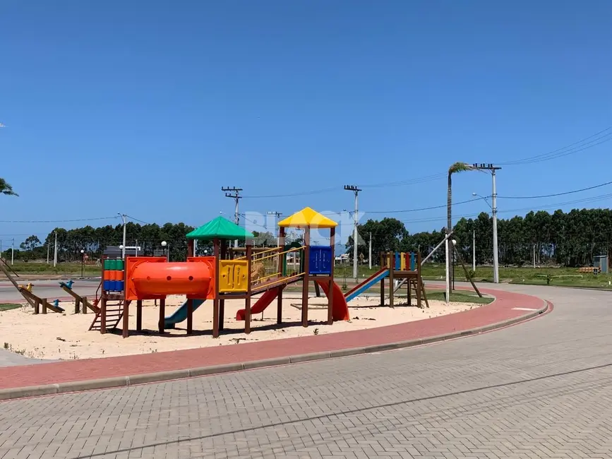 Foto 8 de Terreno / Lote à venda, 326m2 em Passo De Torres - SC