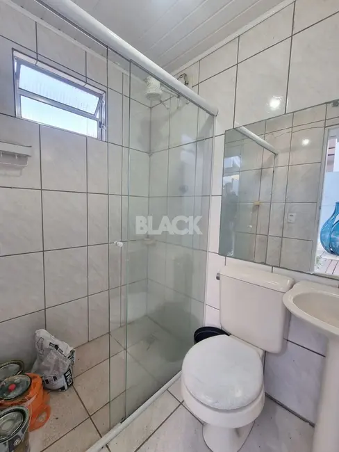 Casa com 3 quartos à venda, 159m2 em Torres - RS - imagem 7 Foto 7 de Casa com 3 quartos à venda, 159m2 em Torres - RS