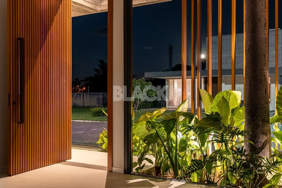 Foto 6 de Casa com 3 quartos à venda, 212m2 em Centro, Passo De Torres - SC