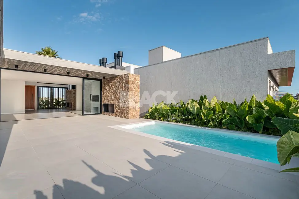 Foto 9 de Casa com 3 quartos à venda, 212m2 em Centro, Passo De Torres - SC