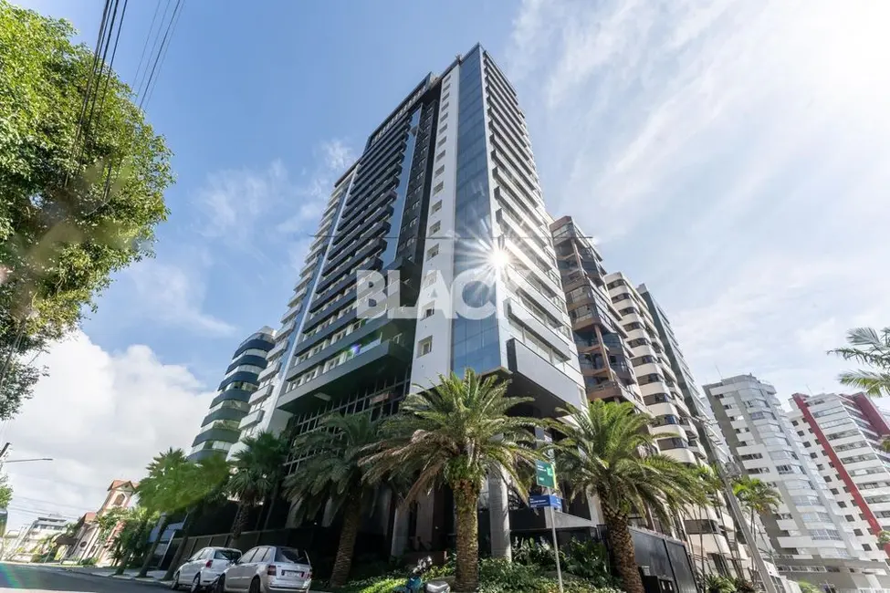 Apartamento com 3 quartos à venda, 111m2 em Centro, Torres - RS - imagem 2 Foto 2 de Apartamento com 3 quartos à venda, 111m2 em Centro, Torres - RS