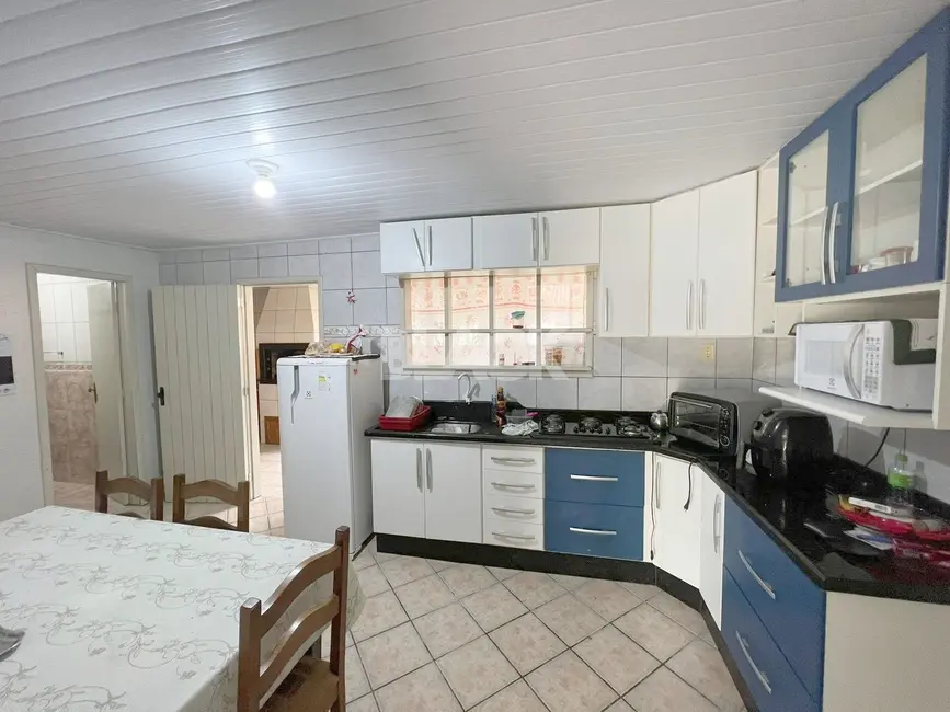 Foto 6 de Casa com 2 quartos à venda, 120m2 em Passo De Torres - SC