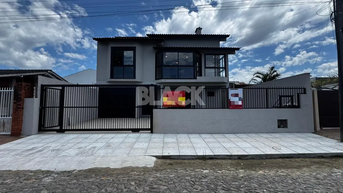 Foto 1 de Casa com 4 quartos à venda, 191m2 em Centro, Passo De Torres - SC