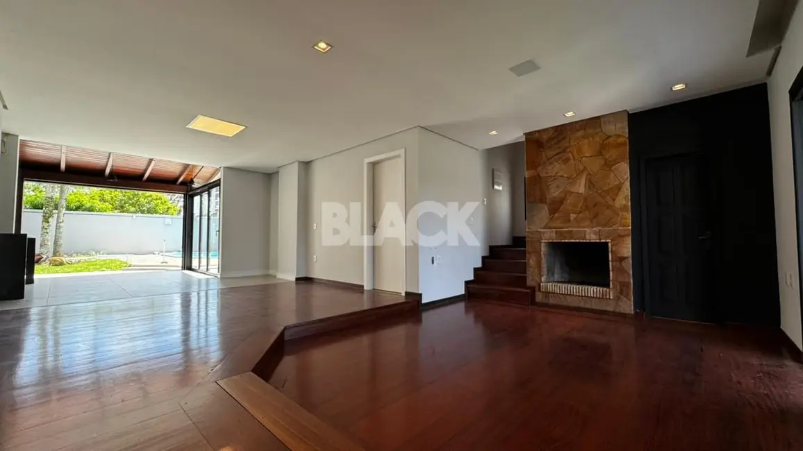 Foto 4 de Casa com 4 quartos à venda, 191m2 em Centro, Passo De Torres - SC