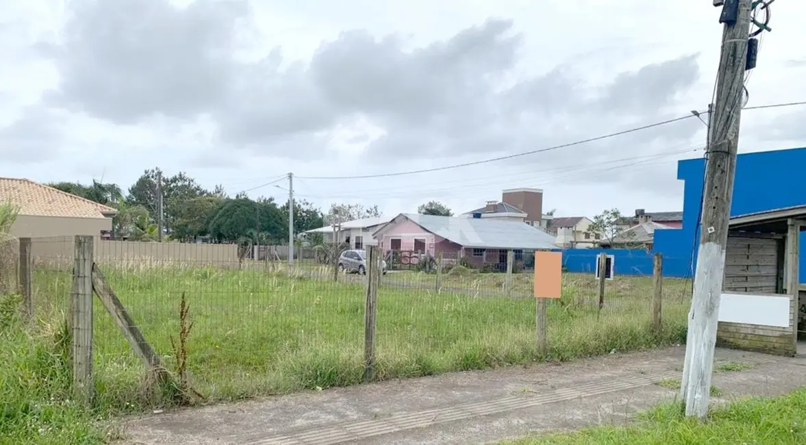 Foto 3 de Terreno / Lote à venda, 300m2 em Arroio Do Sal - RS