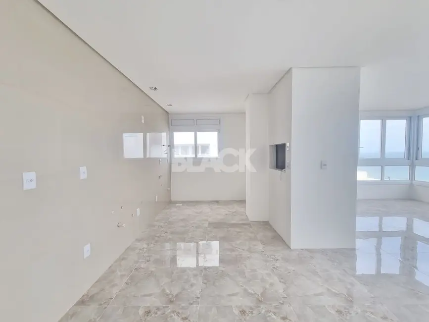 Apartamento com 3 quartos à venda, 119m2 em Torres - RS - imagem 3 Foto 3 de Apartamento com 3 quartos à venda, 119m2 em Torres - RS