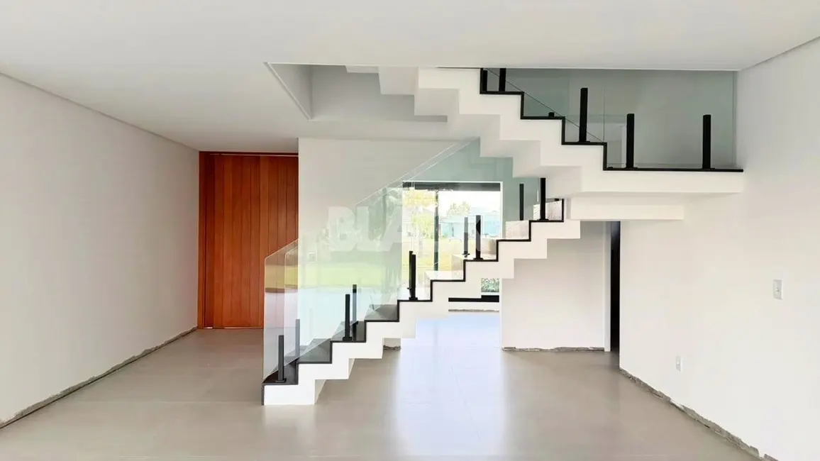 Foto 7 de Casa de Condomínio com 4 quartos à venda, 324m2 em Torres - RS