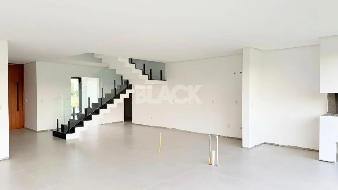 Foto 6 de Casa de Condomínio com 4 quartos à venda, 324m2 em Torres - RS