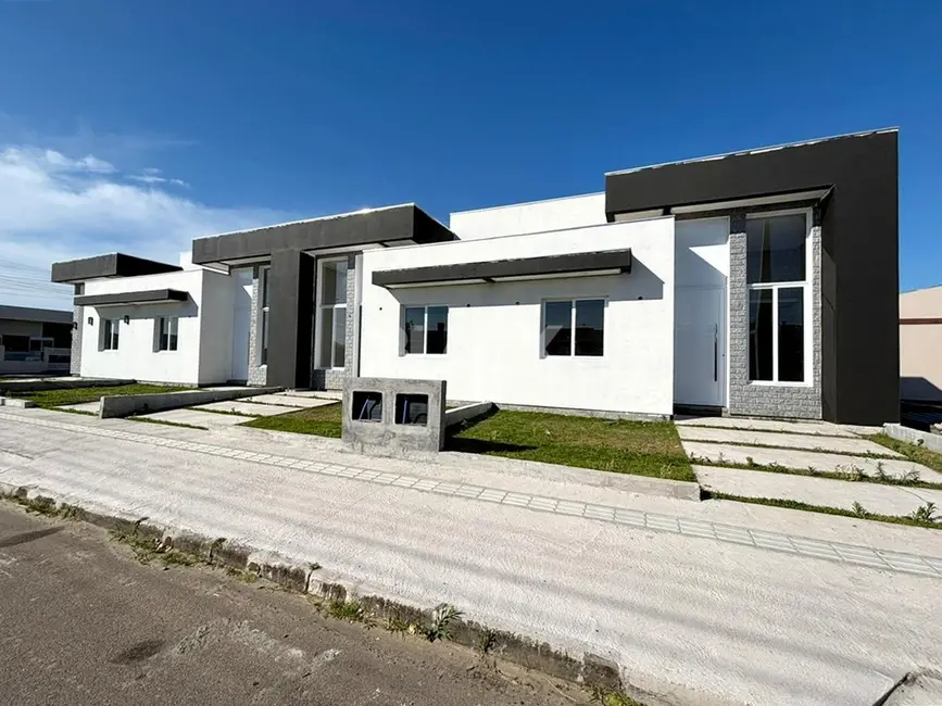 Foto 1 de Casa com 2 quartos à venda, 60m2 em Passo De Torres - SC