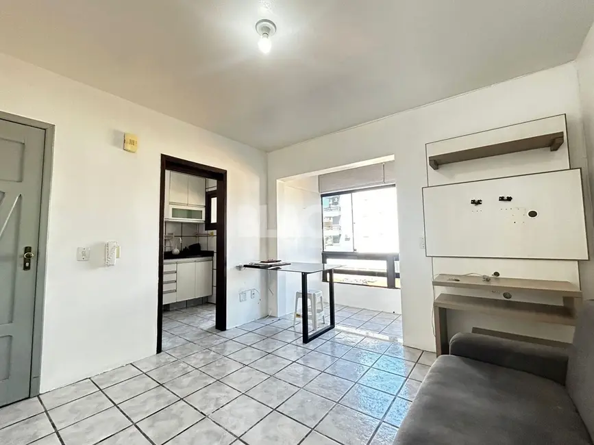 Foto 1 de Apartamento com 2 quartos à venda, 70m2 em Centro, Torres - RS