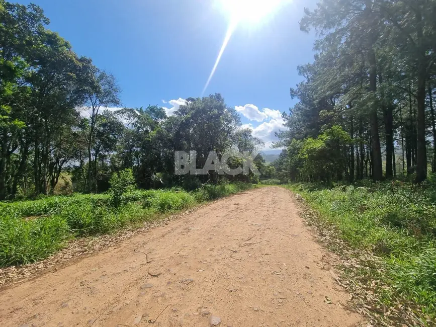 Foto 3 de Terreno / Lote à venda, 626m2 em Torres - RS
