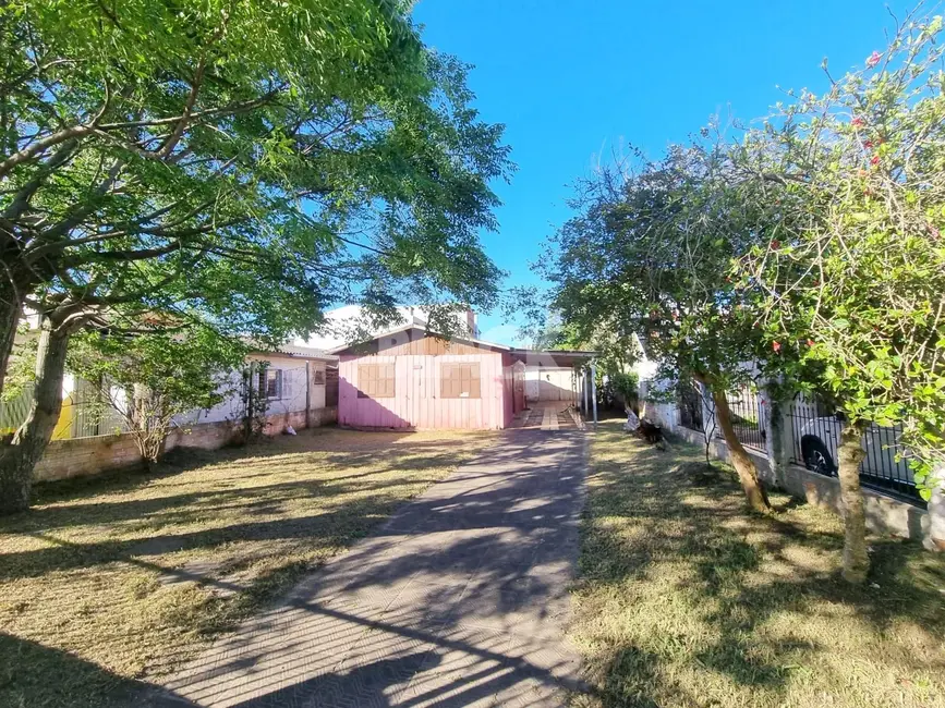 Foto 2 de Terreno / Lote à venda, 425m2 em Centro, Torres - RS