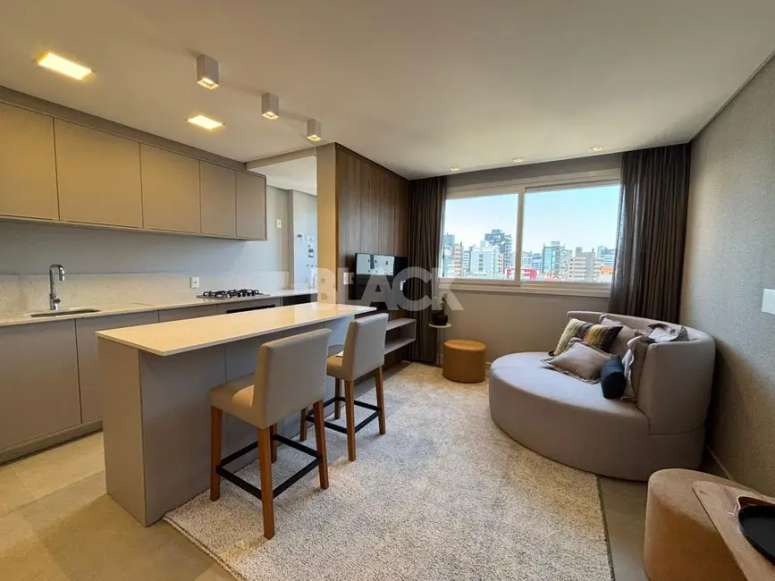 Foto 2 de Apartamento com 1 quarto à venda, 50m2 em Centro, Torres - RS