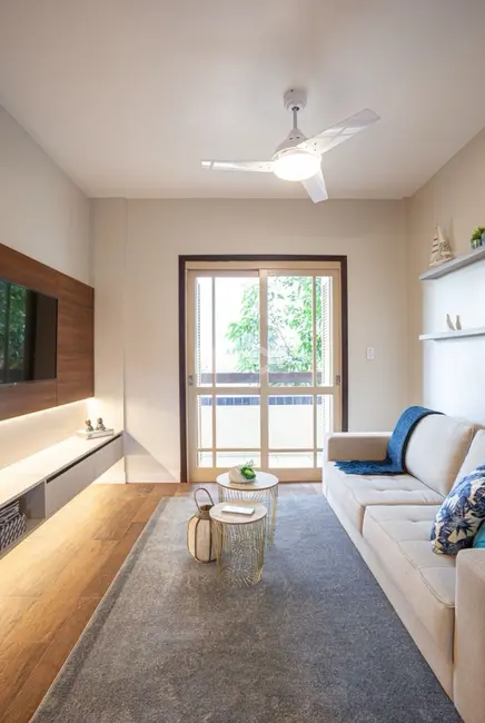 Apartamento com 2 quartos à venda, 75m2 em Centro, Torres - RS - imagem 2 Foto 2 de Apartamento com 2 quartos à venda, 75m2 em Centro, Torres - RS