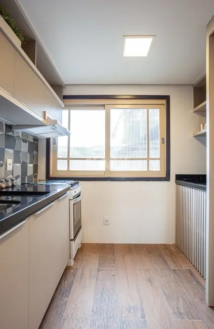 Apartamento com 2 quartos à venda, 75m2 em Centro, Torres - RS - imagem 9 Foto 9 de Apartamento com 2 quartos à venda, 75m2 em Centro, Torres - RS