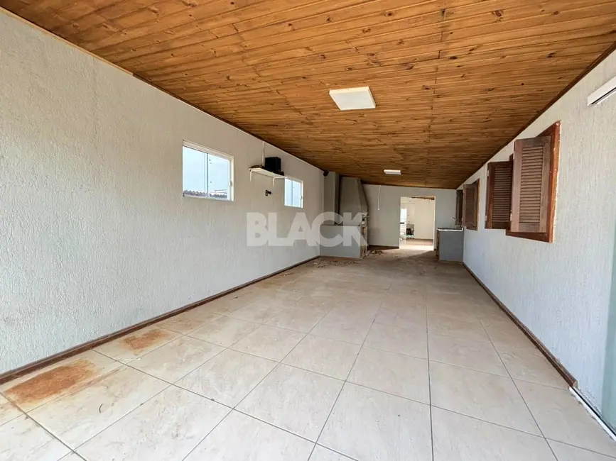 Foto 3 de Casa com 3 quartos à venda, 130m2 em Centro, Passo De Torres - SC
