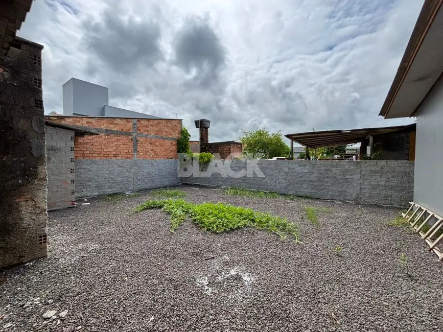 Foto 7 de Casa com 3 quartos à venda, 130m2 em Centro, Passo De Torres - SC