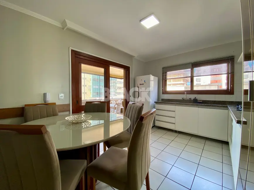 Foto 6 de Apartamento com 3 quartos à venda, 120m2 em Torres - RS