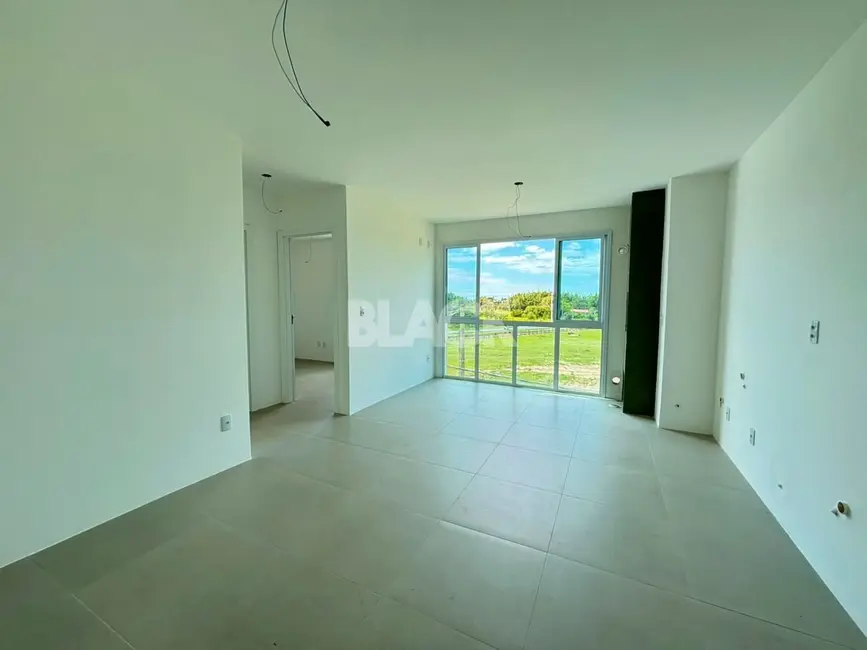 Foto 3 de Apartamento com 2 quartos à venda, 49m2 em Centro, Passo De Torres - SC