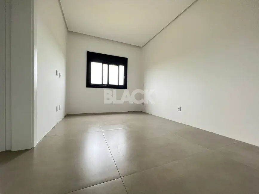 Foto 8 de Casa de Condomínio com 3 quartos à venda, 220m2 em Torres - RS