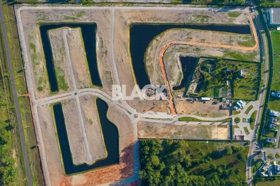 Foto 2 de Terreno / Lote à venda, 402m2 em Torres - RS