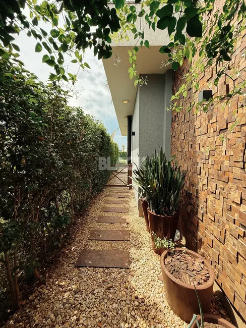 Foto 3 de Casa de Condomínio com 3 quartos à venda, 285m2 em Torres - RS