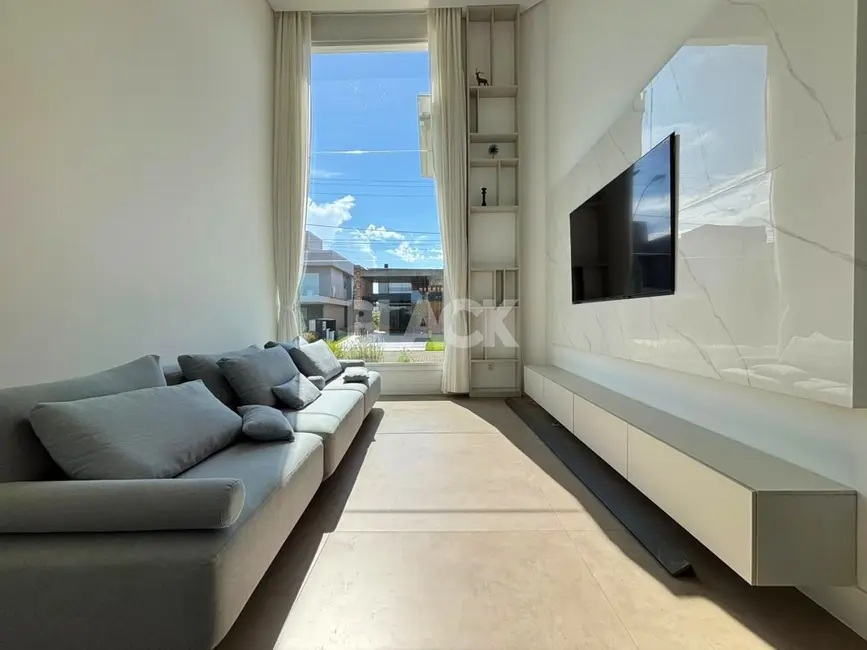 Foto 7 de Casa de Condomínio com 3 quartos à venda, 230m2 em Torres - RS