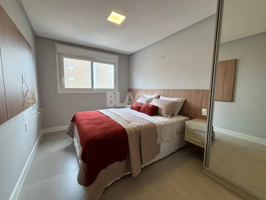 Foto 9 de Apartamento com 2 quartos à venda, 77m2 em Centro, Torres - RS