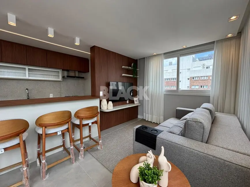 Foto 4 de Apartamento com 2 quartos à venda, 77m2 em Centro, Torres - RS