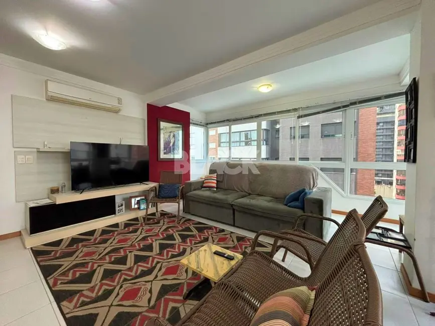 Foto 3 de Apartamento com 2 quartos à venda, 103m2 em Centro, Torres - RS