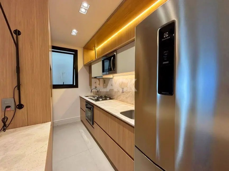 Foto 3 de Apartamento com 1 quarto à venda, 44m2 em Torres - RS