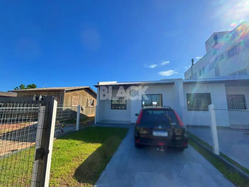 Foto 1 de Casa com 2 quartos à venda, 53m2 em Passo De Torres - SC