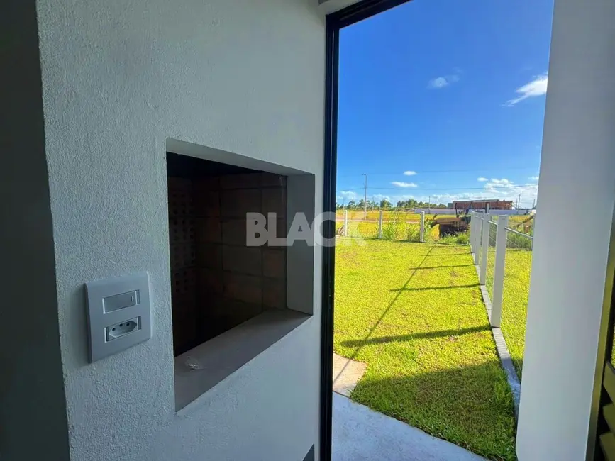 Foto 8 de Casa com 2 quartos à venda, 53m2 em Passo De Torres - SC