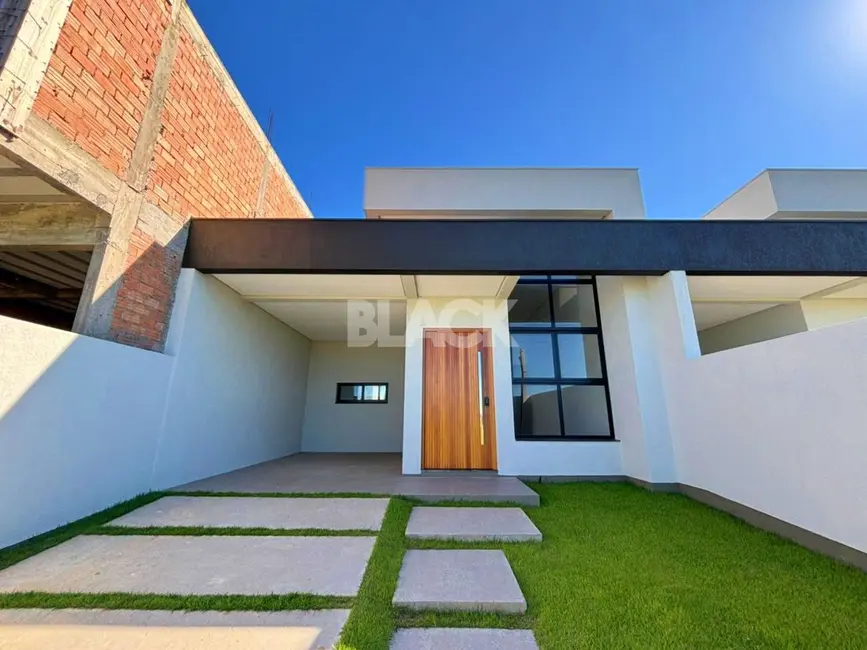 Casa com 3 quartos à venda, 110m2 em Torres - RS - imagem 1 Foto 1 de Casa com 3 quartos à venda, 110m2 em Torres - RS