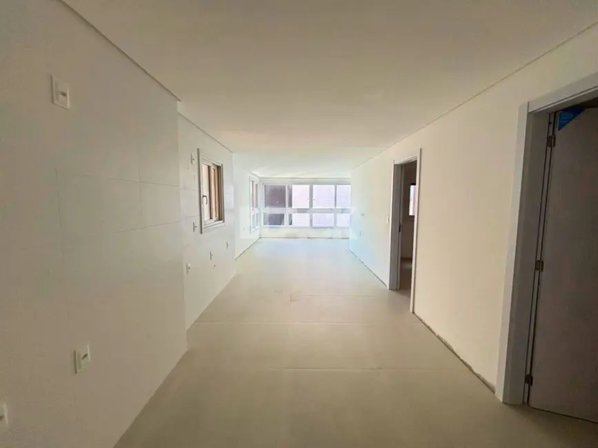 Foto 3 de Apartamento com 1 quarto à venda, 61m2 em Torres - RS