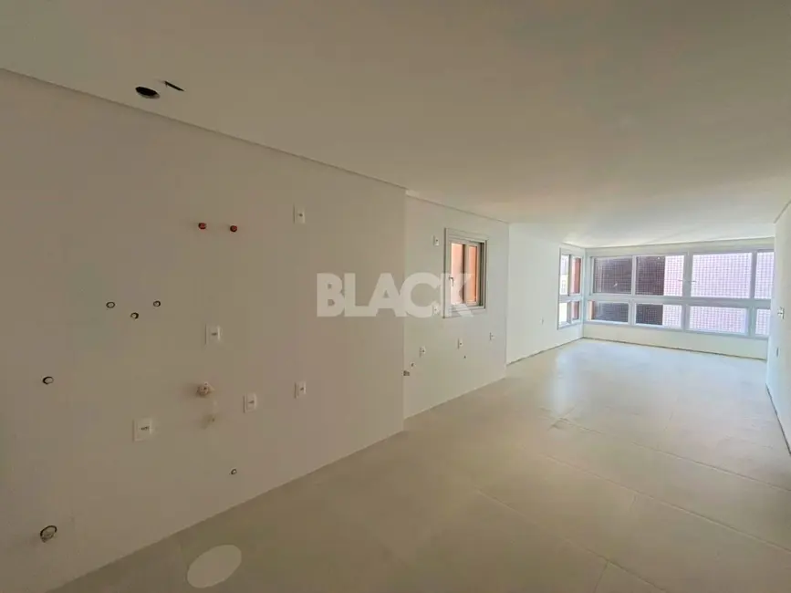 Foto 4 de Apartamento com 1 quarto à venda, 61m2 em Torres - RS