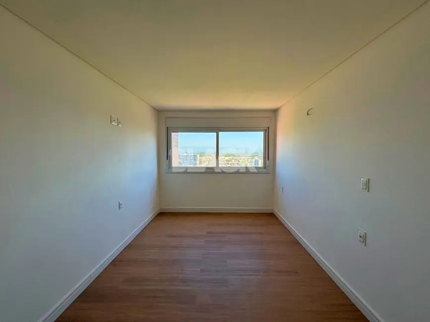 Foto 9 de Cobertura com 3 quartos à venda, 204m2 em Torres - RS