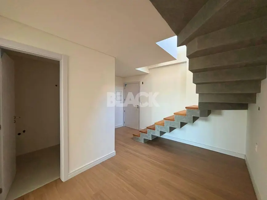 Foto 6 de Cobertura com 3 quartos à venda, 204m2 em Torres - RS