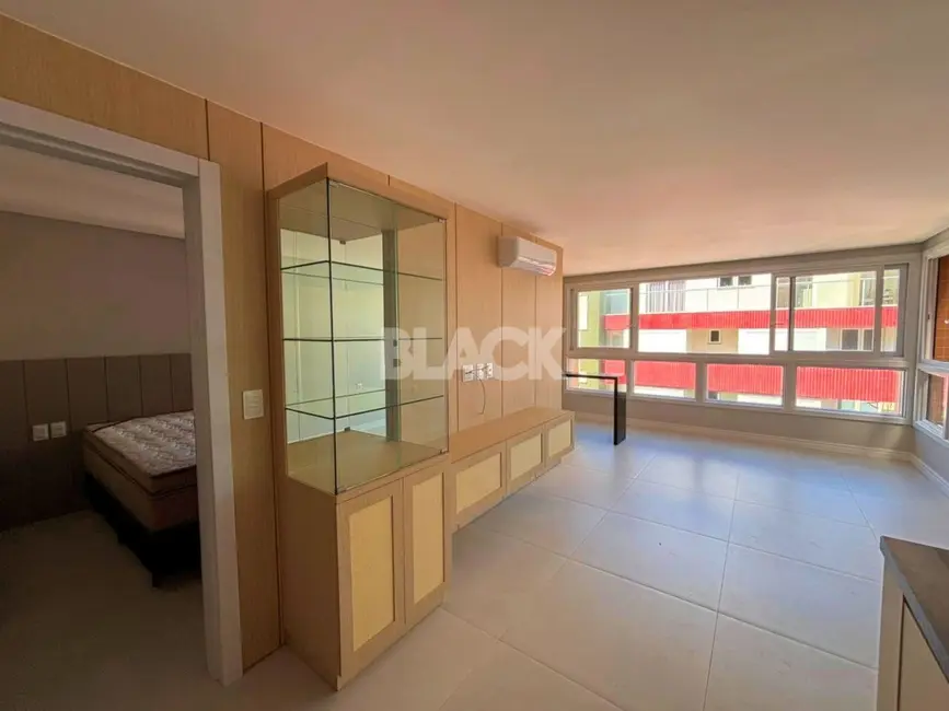 Foto 6 de Apartamento com 1 quarto à venda, 66m2 em Torres - RS